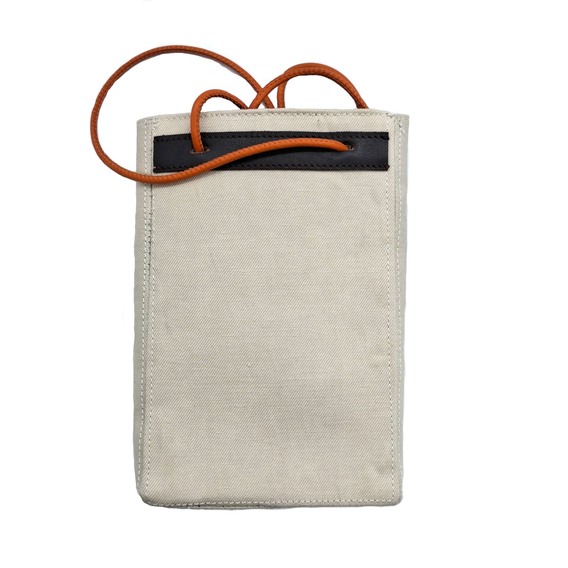 La POCHE TELEPHONE,  entre sac et poche téléphone