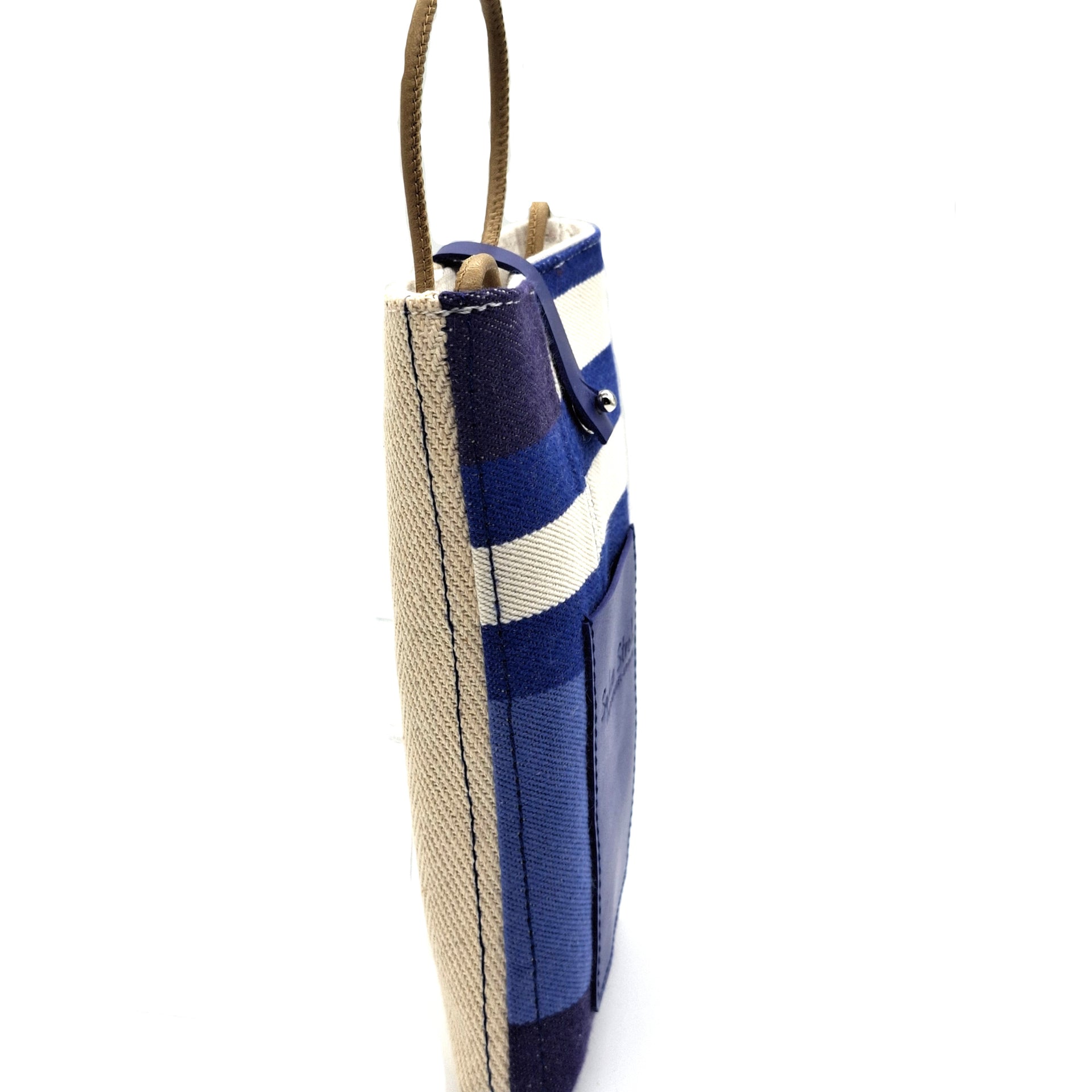 La poche téléphone, bleu basque