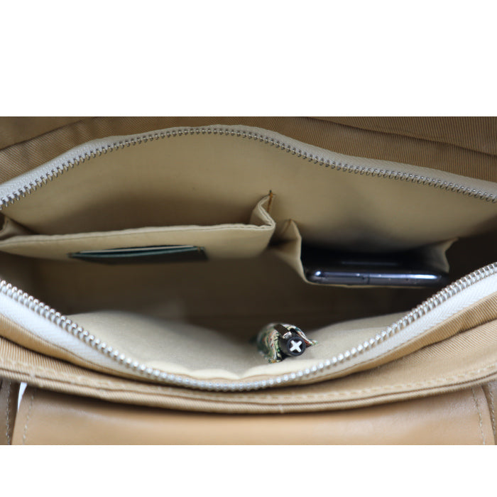 Int2rieur du sac Anna n° 4 en fonction