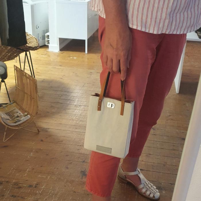 LE MINI SAC RECTANGULAIRE porté