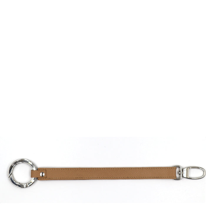 Porte -clé bande en cuir beige structuré avec le mousqueton