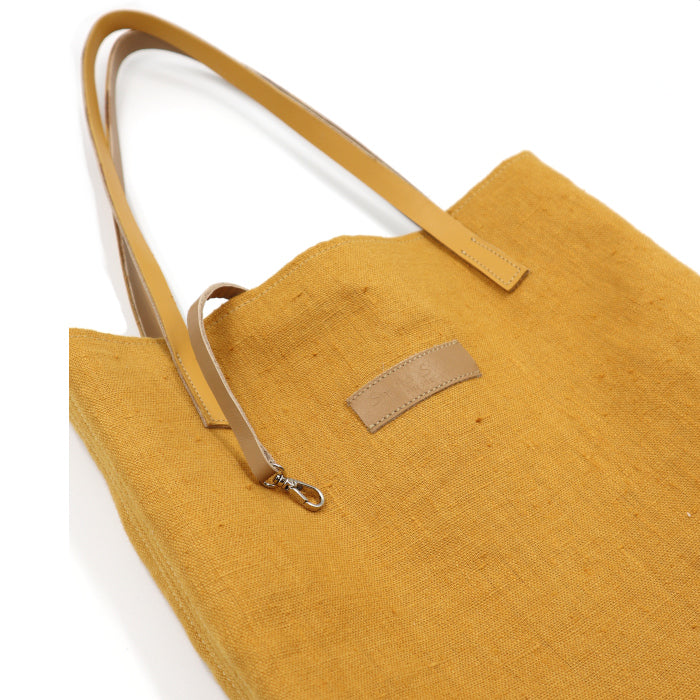 The Yellow tote bag, a hymn to the sun